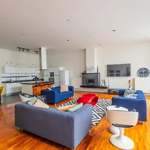 Maison Ou , Koekelberg Belgique